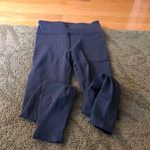 Lululemon Size 8 Seamless Leggings